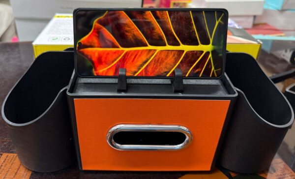 Multifunctional Car Tissue & Mobile Storage Box - Image 2